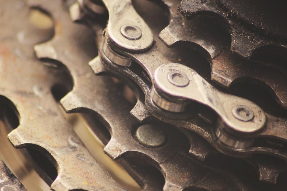 Free Image of A close up of a bicycle chain 