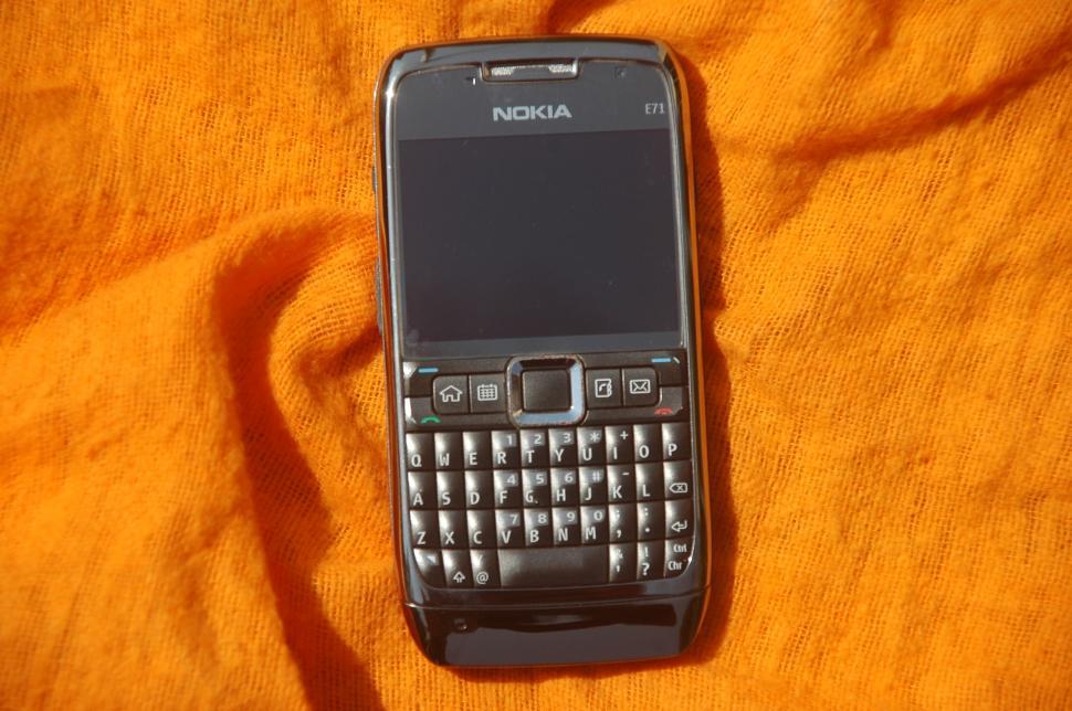Free Image of Nokia-E71 