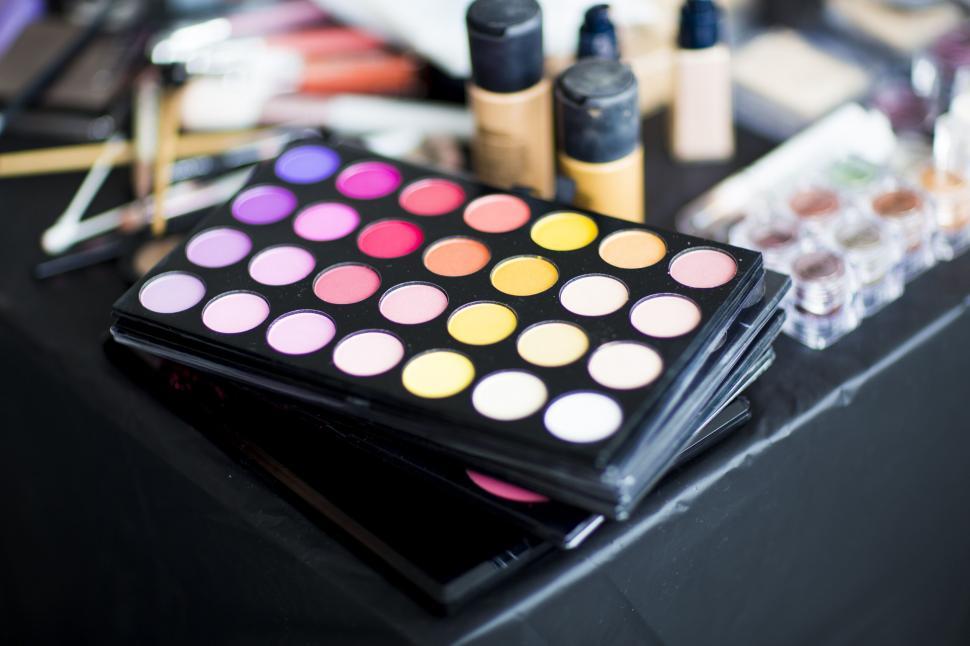 Free Image of A close up of a palette of makeup 