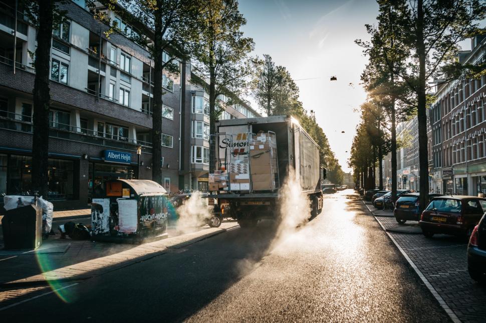 Free Image of A truck on the street 