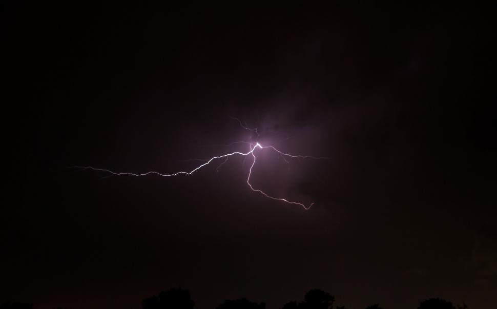 Free Image of Lightning striking bolt in the sky 