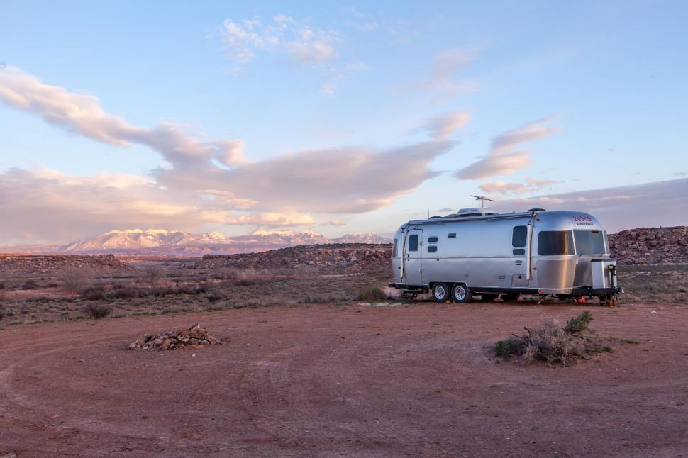 Free Image of Airstream Trailer in Desert Landscape 