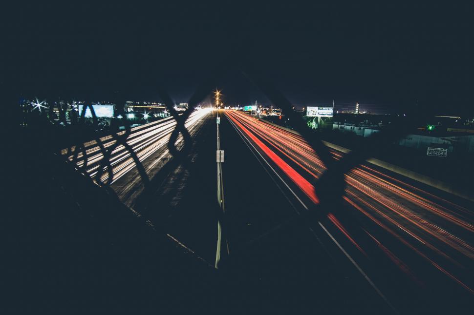 Free Image of Highway at night with light trails 