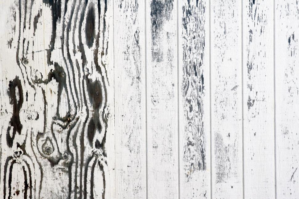 Free Image of Aged white wooden texture with peeling paint 