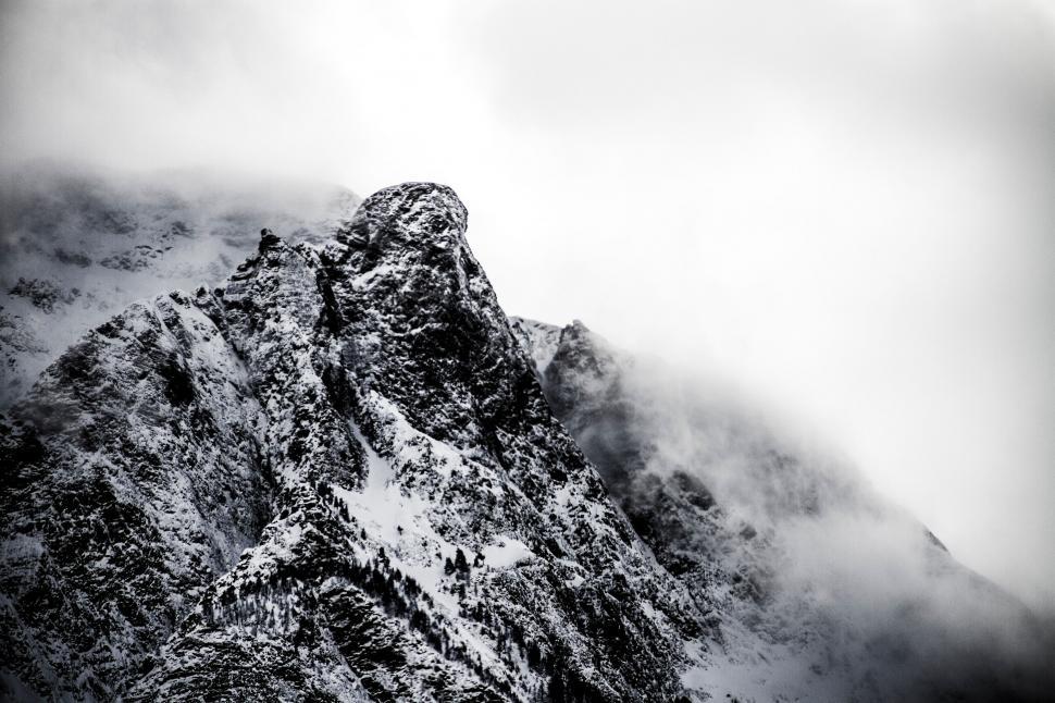 Free Image of Majestic foggy mountain peak close-up 