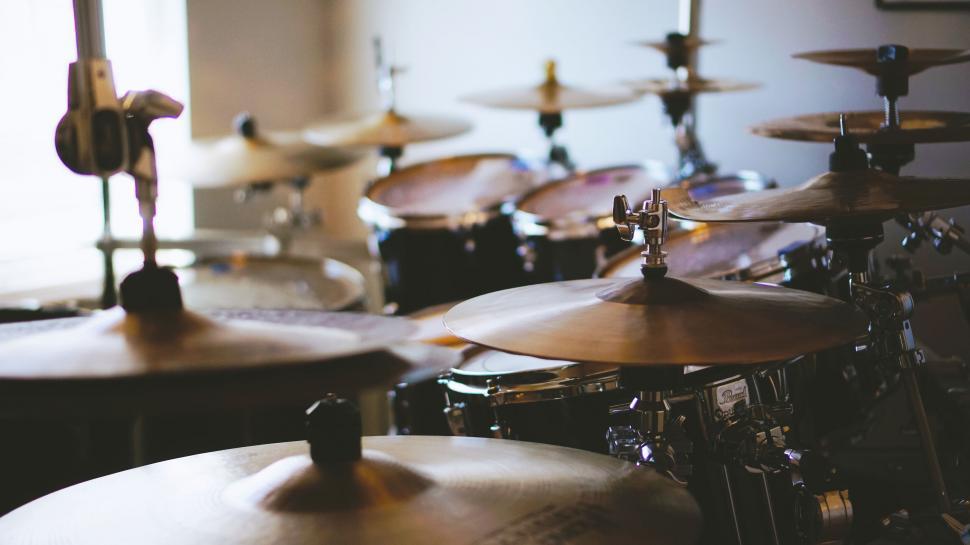 Free Image of Close-up of a professional drum set 