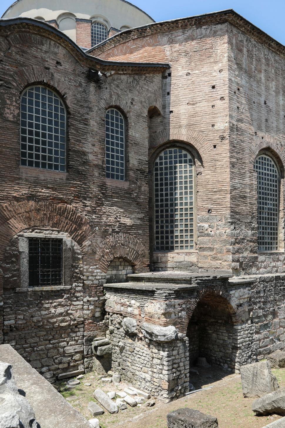 Free Image of Exterior view of historic Hagia Irene in Istanbul, Turkey 