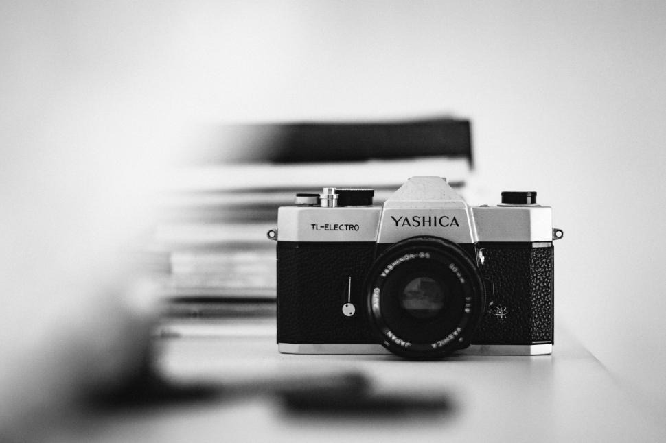 Free Image of Vintage camera on a blurred background 