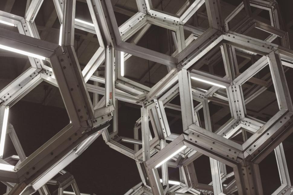 Free Image of Geometric metal structure in grayscale 