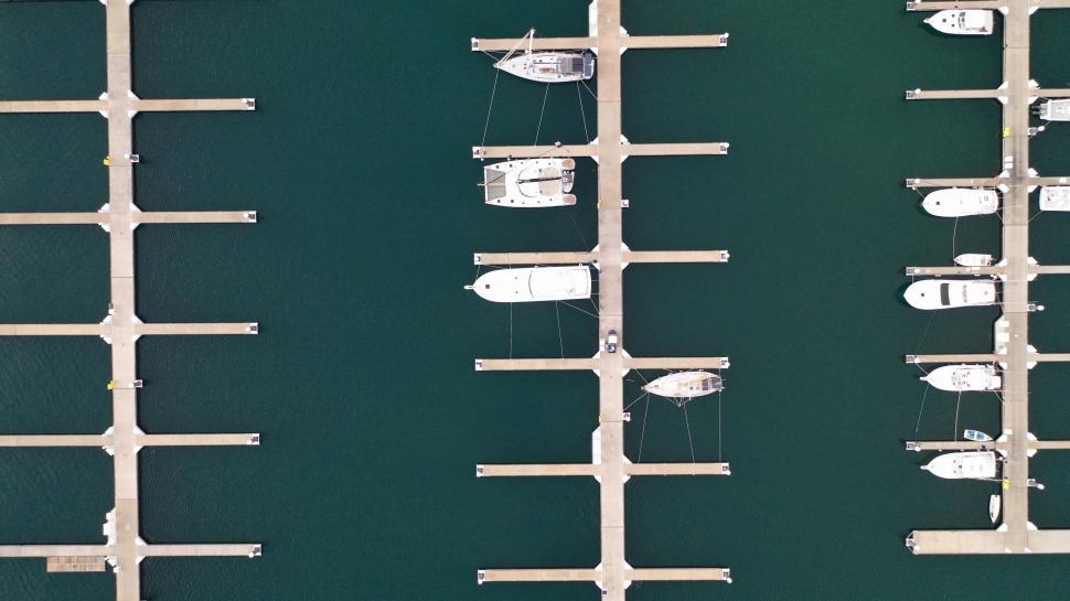 Free Image of Aerial view of boats docked in marina 