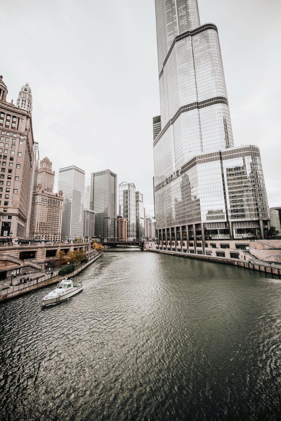 Free Image of Chicago cityscape with skyscrapers and river 