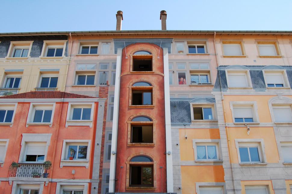 Free Image of Trompe-l oeil facade on European building 
