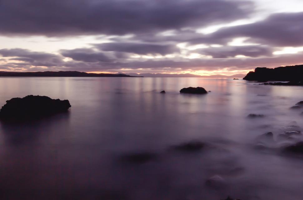 Free Image of Twilight seascape with smooth water 