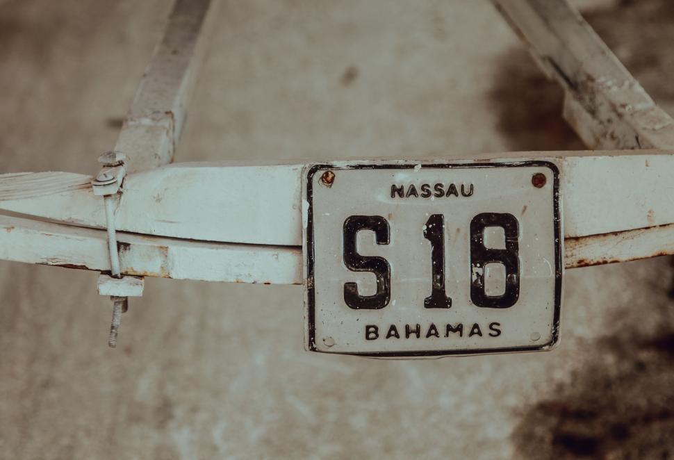 Free Image of Vintage Nassau Bahamas license plate 