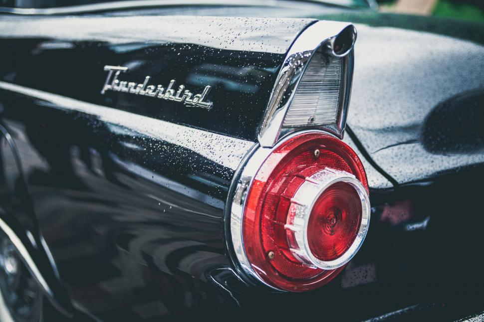 Free Image of Close-up of a Ford Thunderbird taillight 