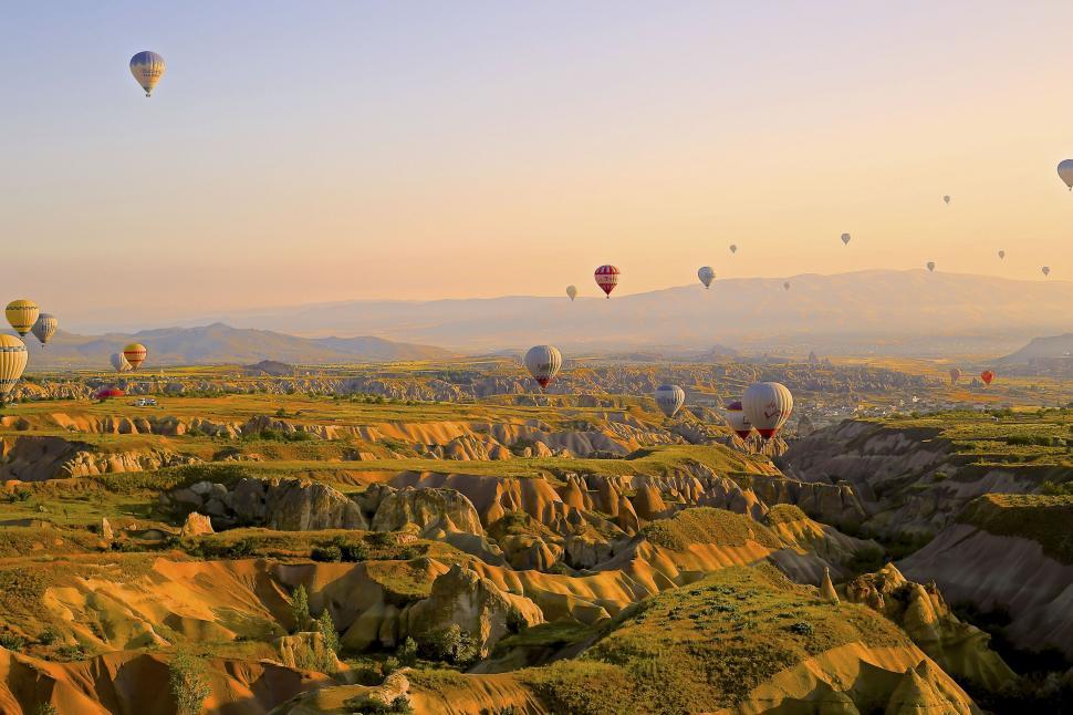 Free Image of Sunrise view with hot air balloons in Cappadocia 