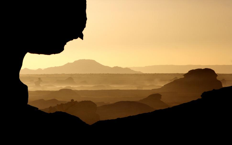 Free Image of Desert silhouette during golden hour 