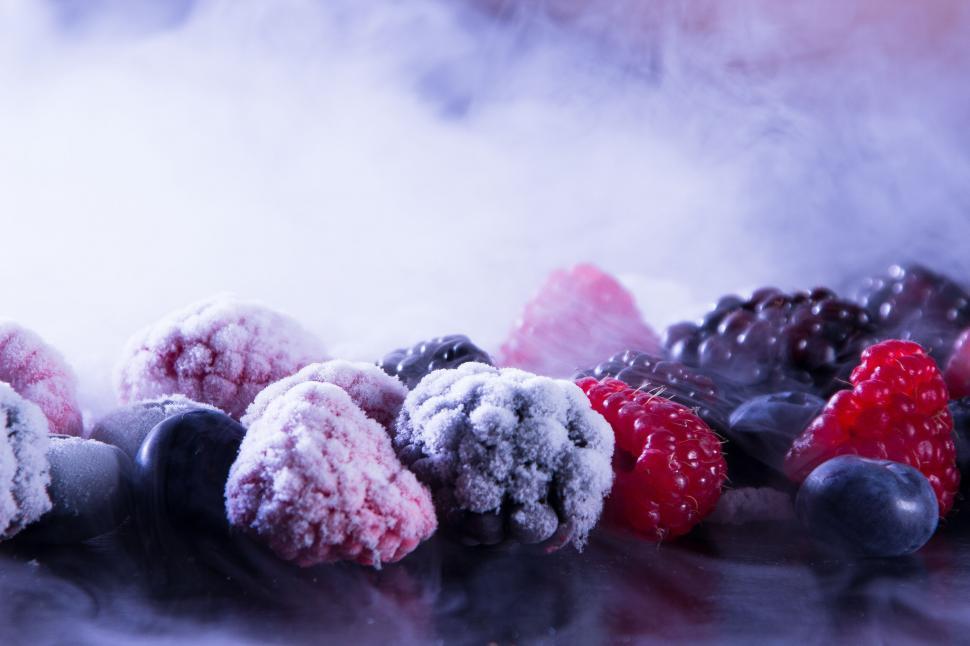 Free Image of Frozen berries enveloped in mist 