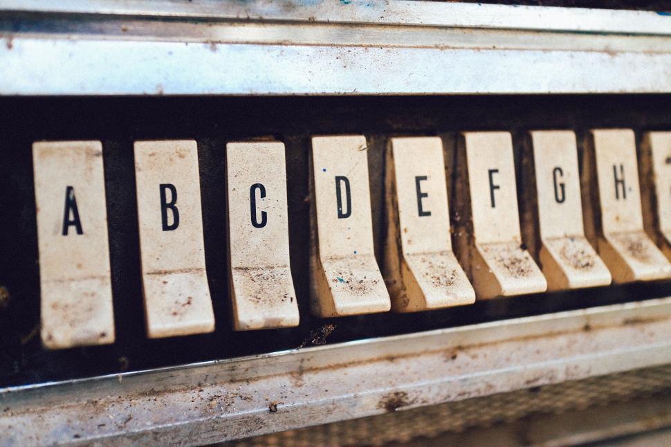 Free Image of Close-up of vintage alphabet typewriter keys 