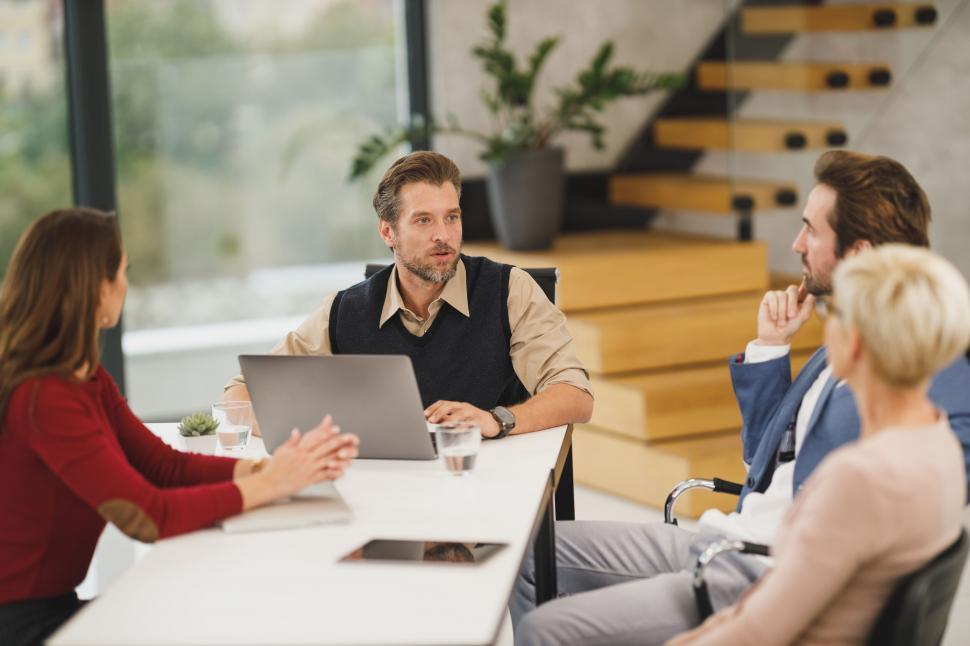 Free Image of Business meeting with attentive man 