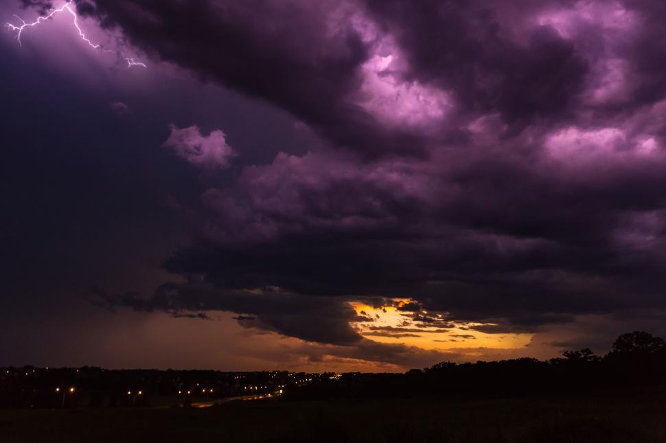 Free Image of Dramatic purple stormy sky at dusk 