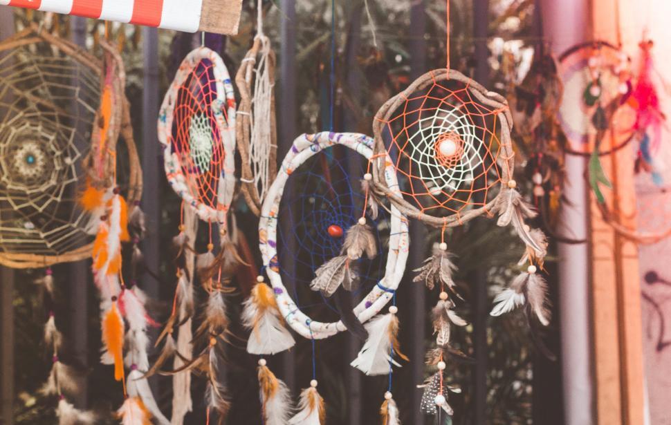 Free Image of Colorful dreamcatcher in vibrant detail 