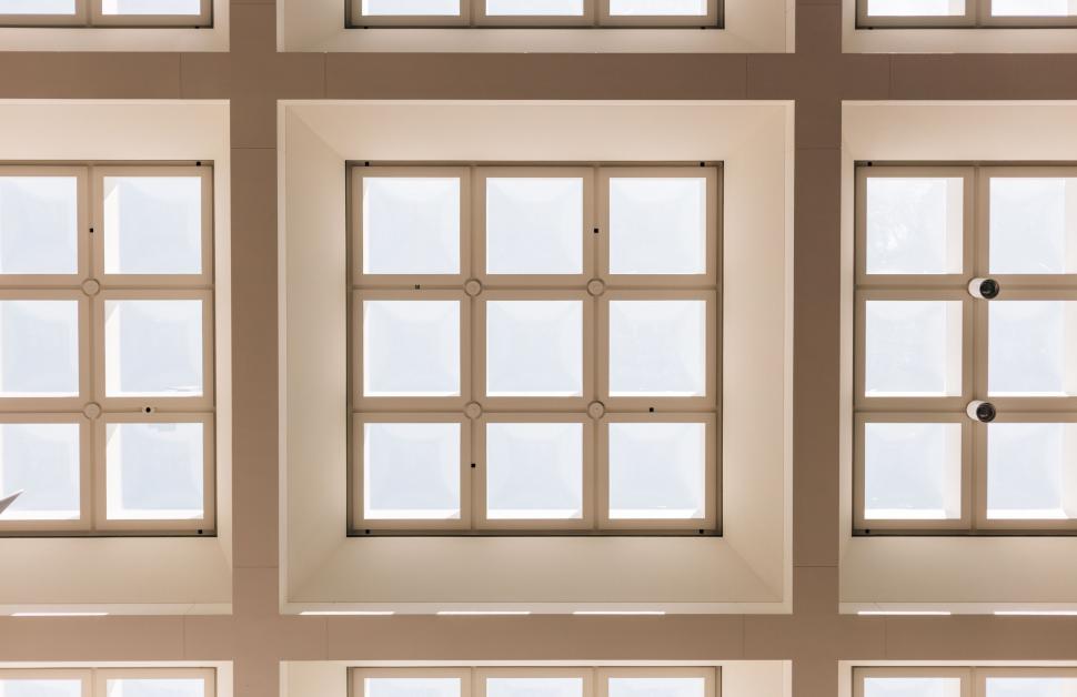 Free Image of Geometric symmetry of modern ceiling windows 