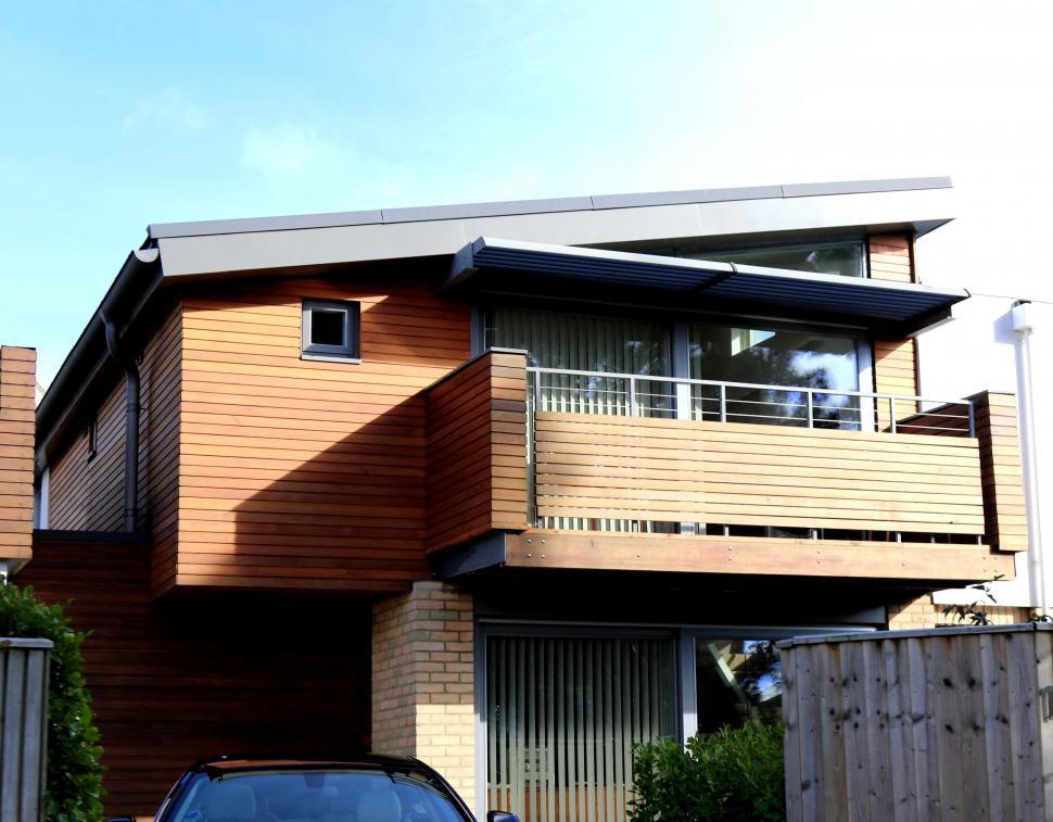 Free Image of Modern wooden house facade with balcony 