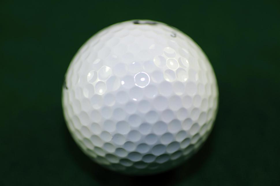 Free Image of Golf Ball 