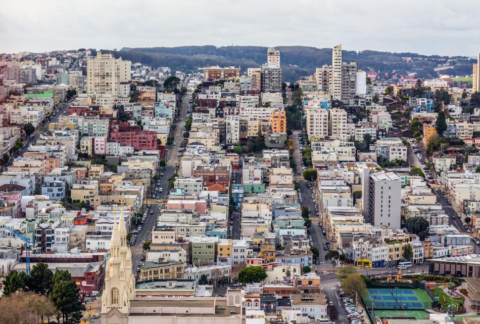 Free Image of San Francisco cityscape from above with dense buildings 