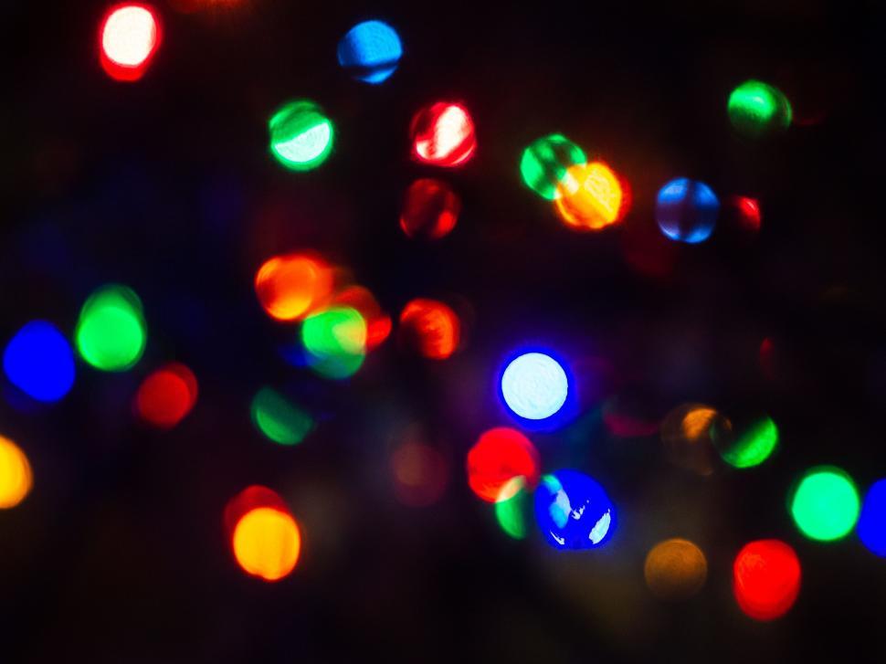 Free Image of Colorful abstract bokeh of holiday lights 