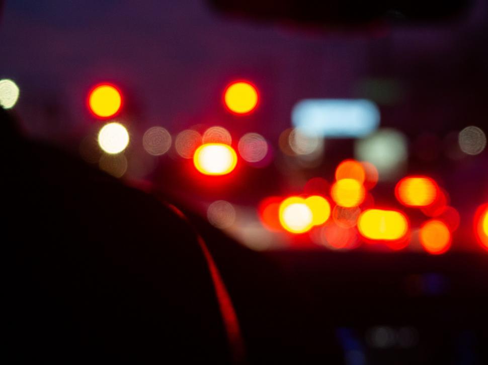 Free Image of Abstract blurry city lights from a car 