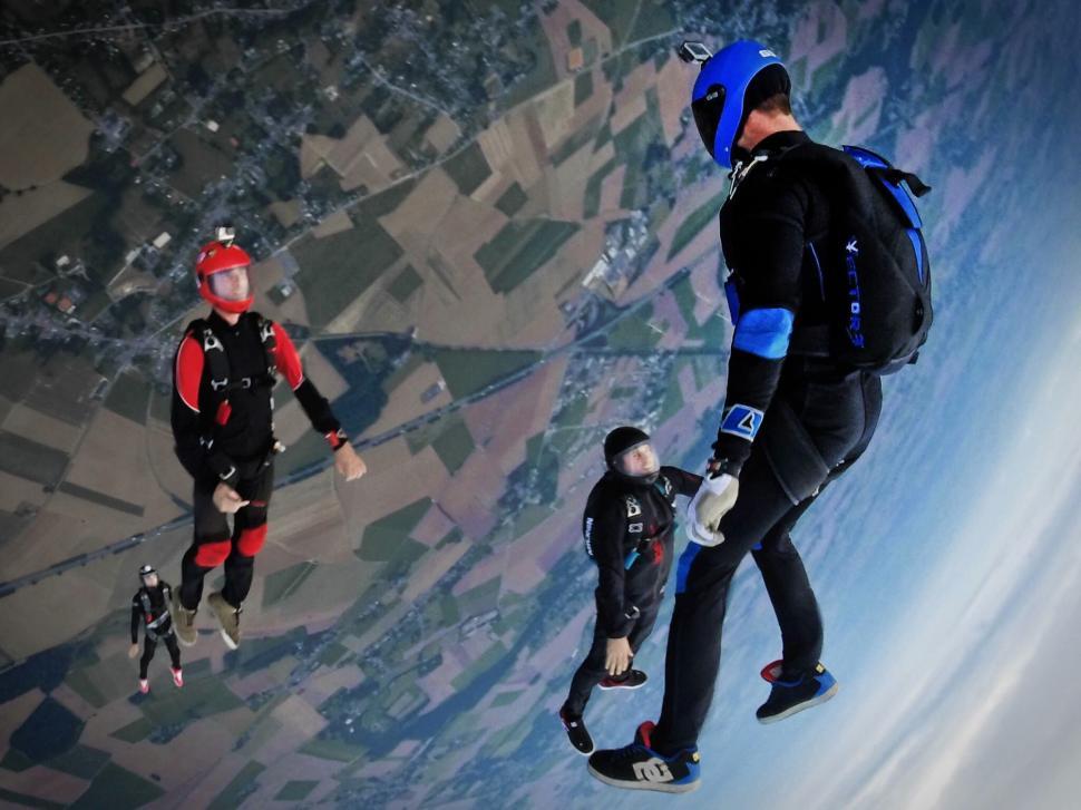 Free Image of Skydivers in mid-air freefall 