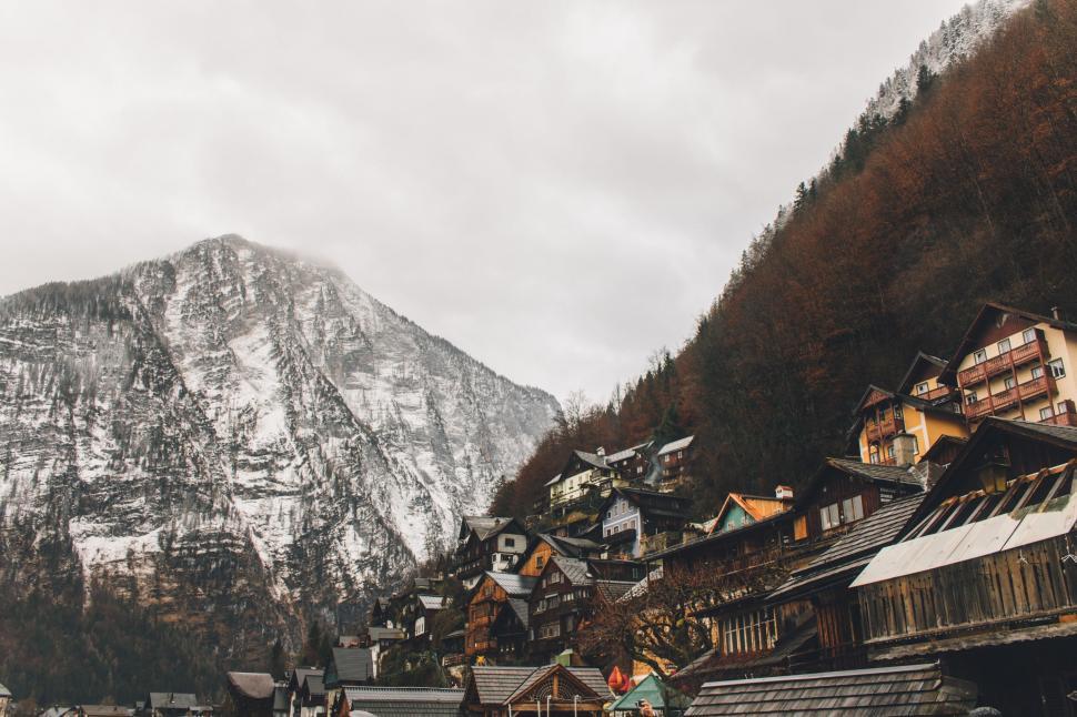 Free Image of Quaint European village nestled in alps 