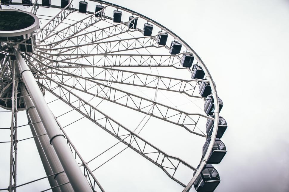 Free Image of Isolated view of a large Ferris wheel 