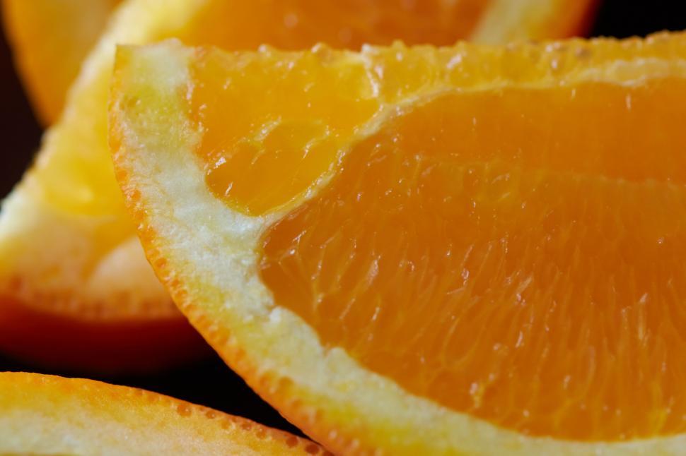 Free Image of Close-up of fresh orange slices 