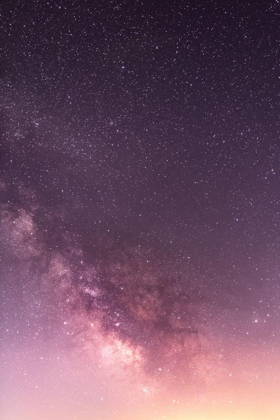 Free Image of Starry night sky with Milky Way galaxy 