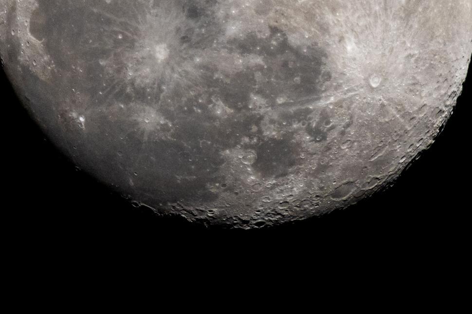 Free Image of Detailed image of the moon s surface 