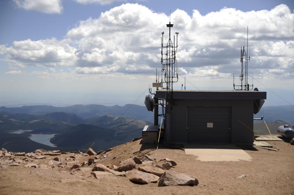 Free Image of Weather station 