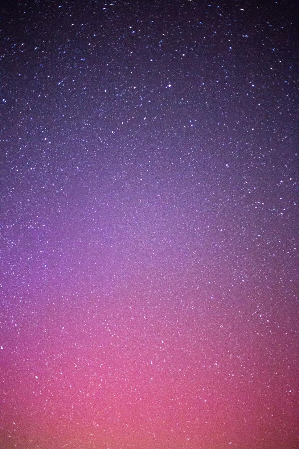 Free Image of Starry Sky with Pink and Purple Hues 