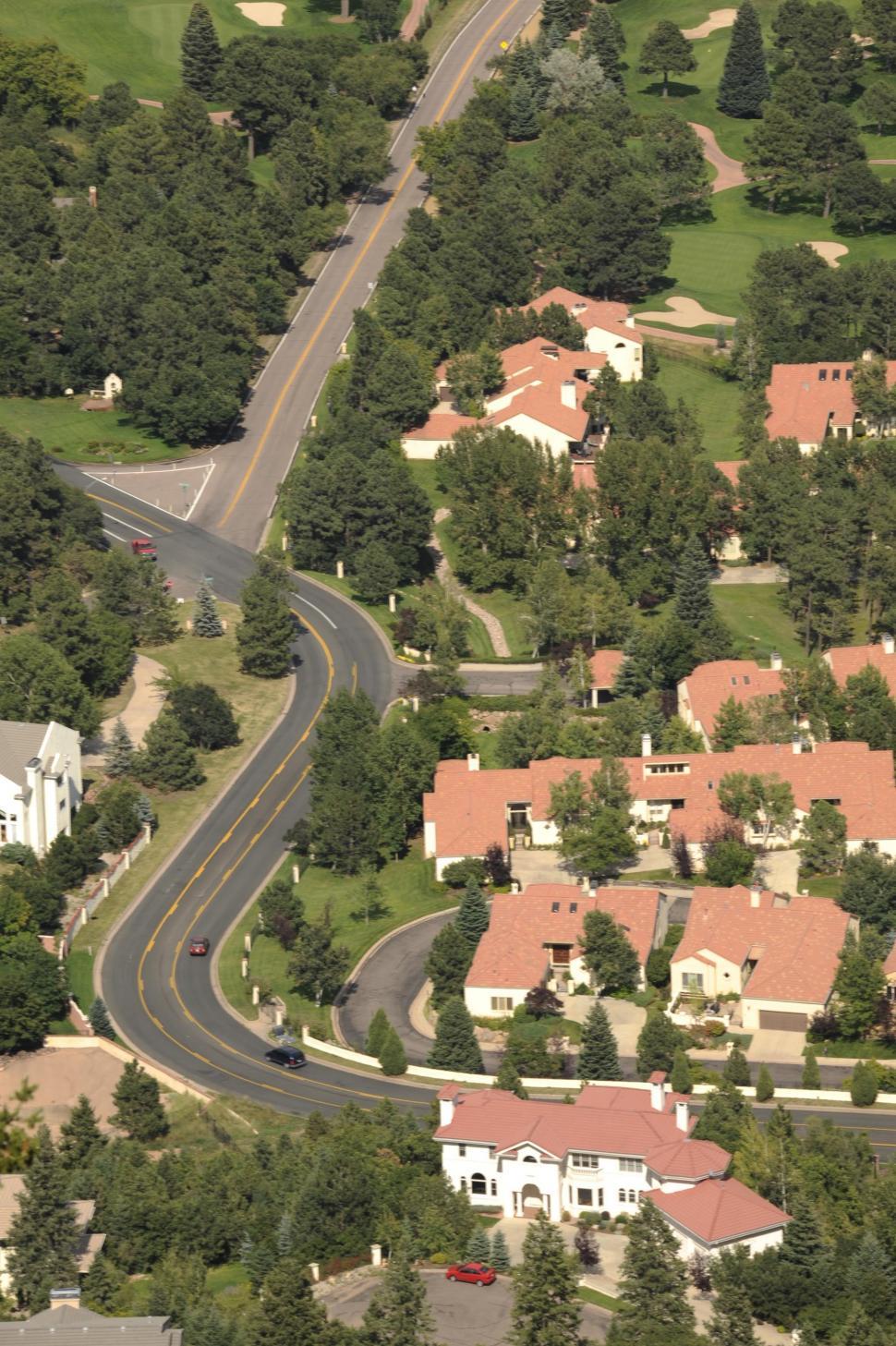 Free Image of Residential Area with road 