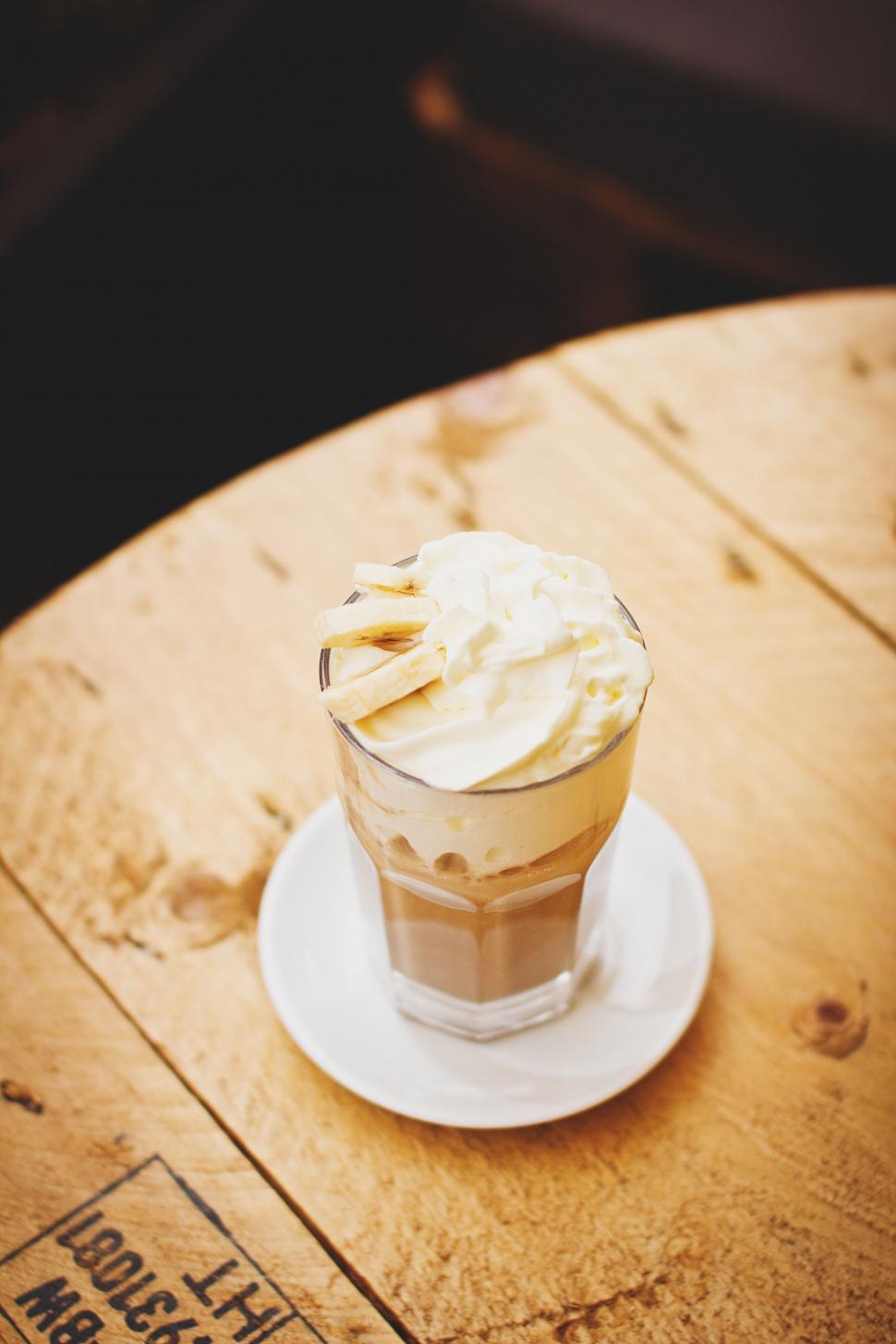 Free Image of Delicious Caramel Frappuccino with Cream 