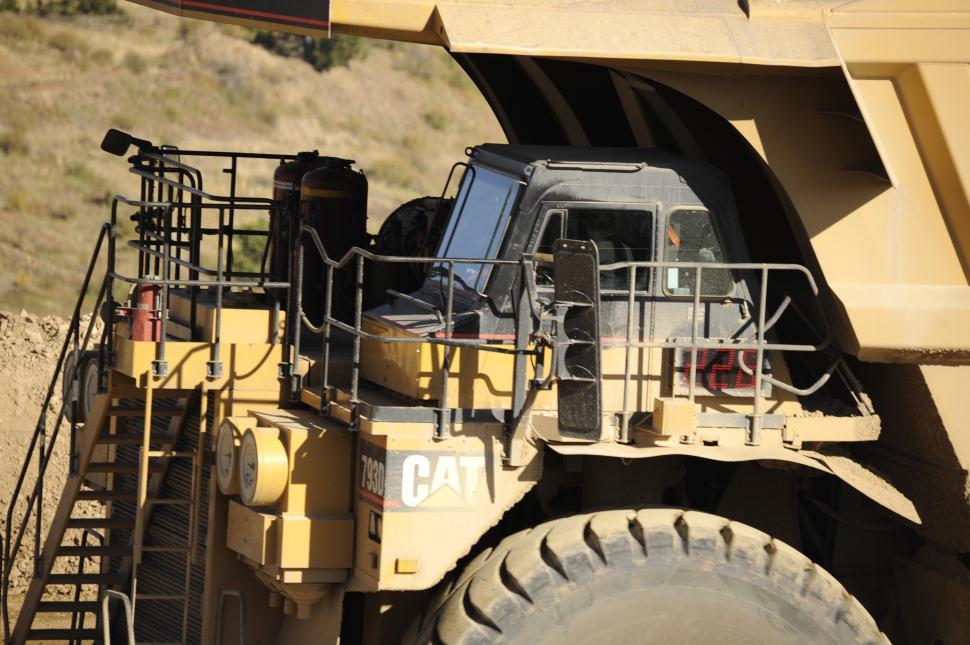 Free Image of Mining dump truck 