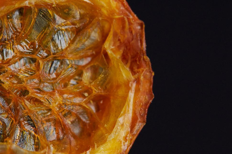 Free Image of Close-up of a dried, translucent tomato 