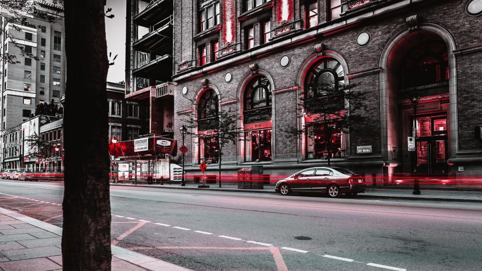 Free Image of Urban street scene with selective red color 