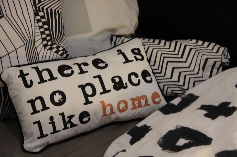 Free Image of No place like home  decorative pillow 