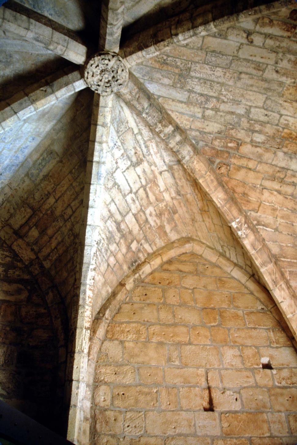 Free Image of Vaulted stone ceiling  