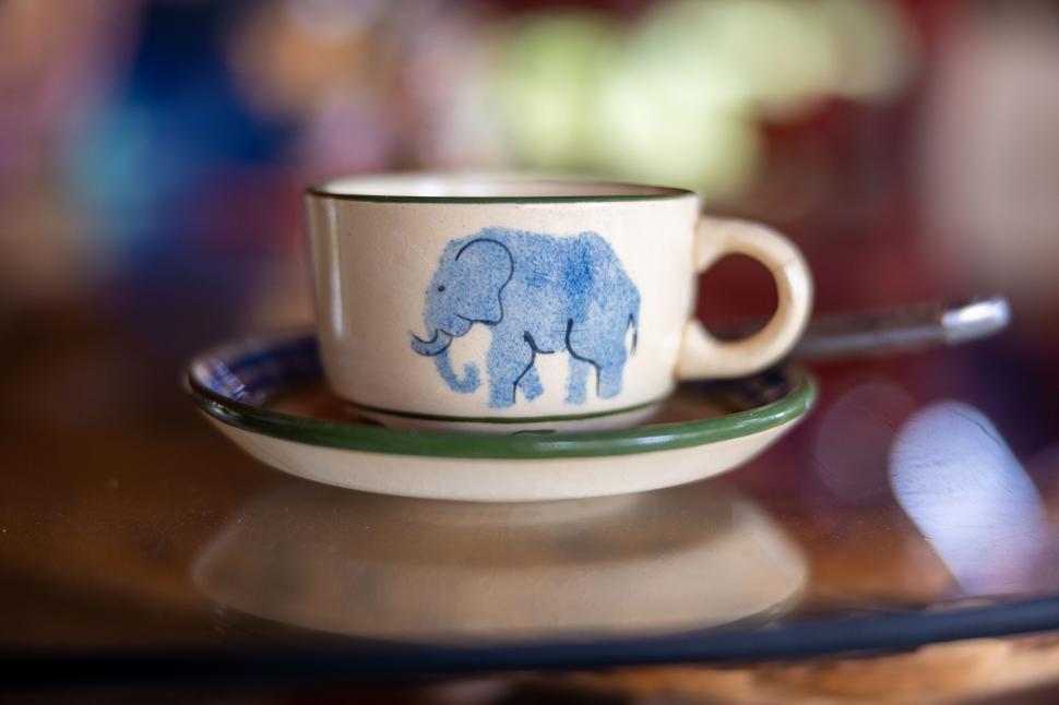 Free Image of Delightful ceramic elephant coffee cup on saucer 
