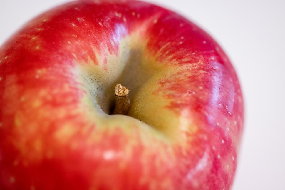 Free Image of Close-up view of a ripe red apple 