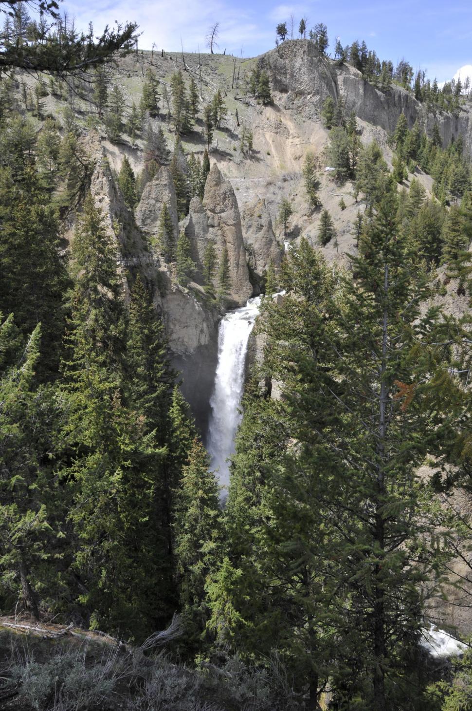Free Image of Mountain Waterfall 